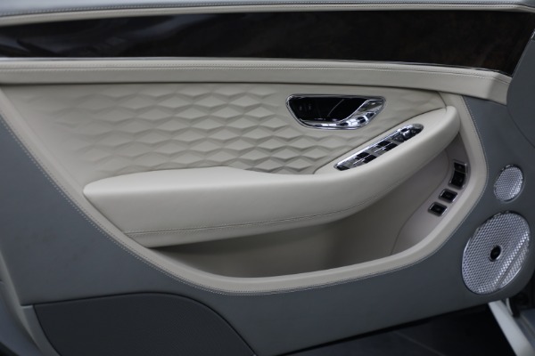 Used 2025 Bentley Continental GT Speed for sale $281,900 at Bentley Greenwich in Greenwich CT 06830 19