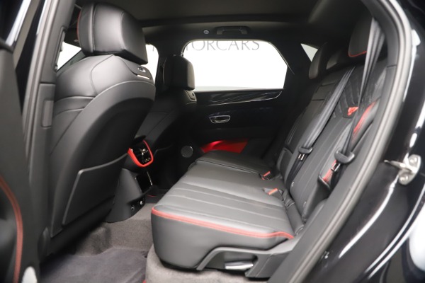 New 2025 Bentley Bentayga S Black Edition for sale $289,370 at Bentley Greenwich in Greenwich CT 06830 17