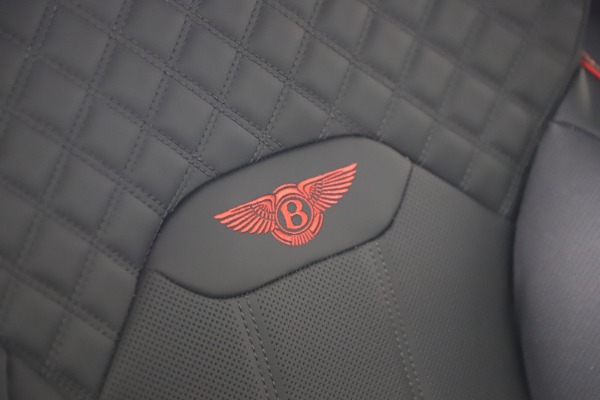 New 2025 Bentley Bentayga S Black Edition for sale $289,370 at Bentley Greenwich in Greenwich CT 06830 24