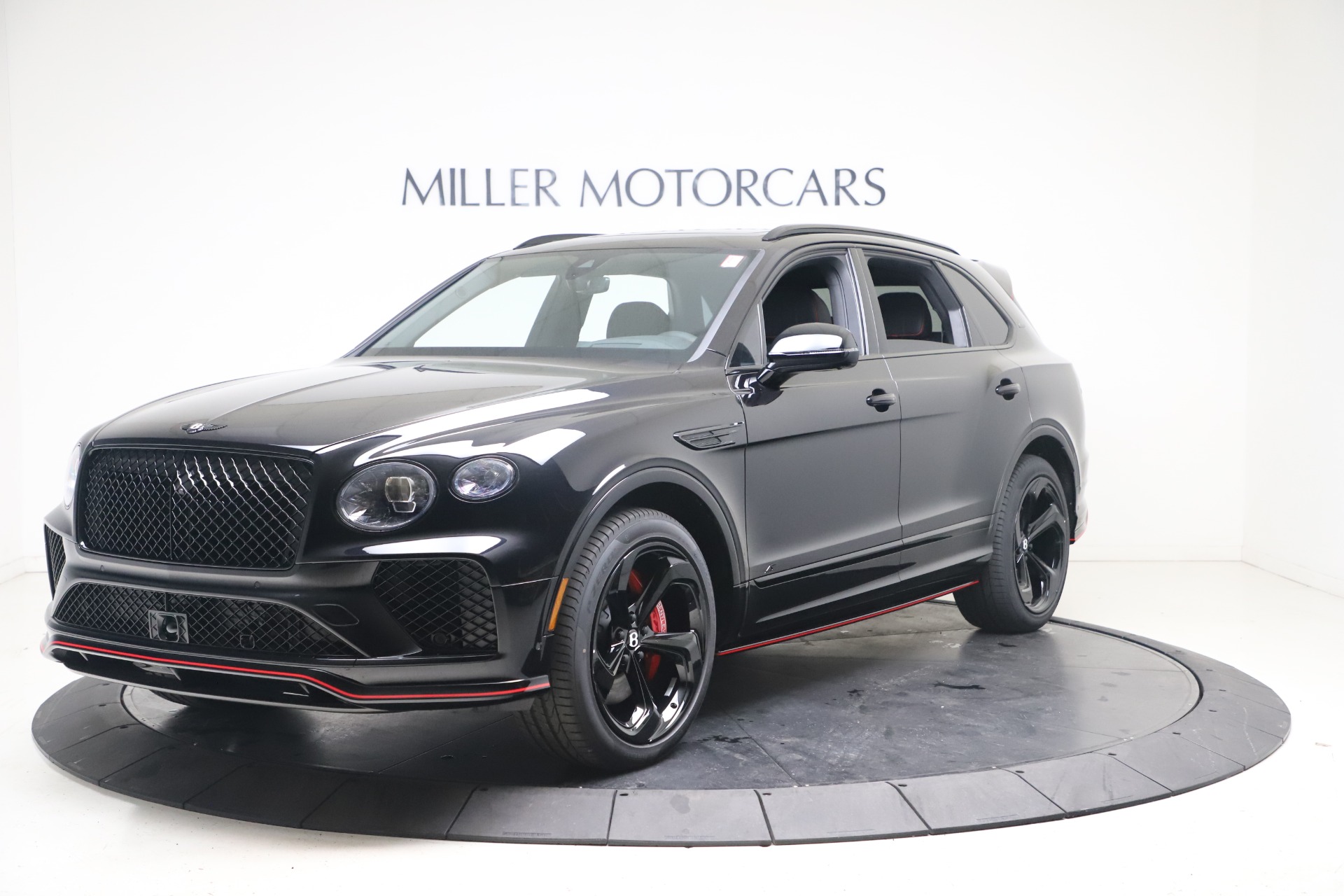 New 2025 Bentley Bentayga S Black Edition for sale $289,370 at Bentley Greenwich in Greenwich CT 06830 1