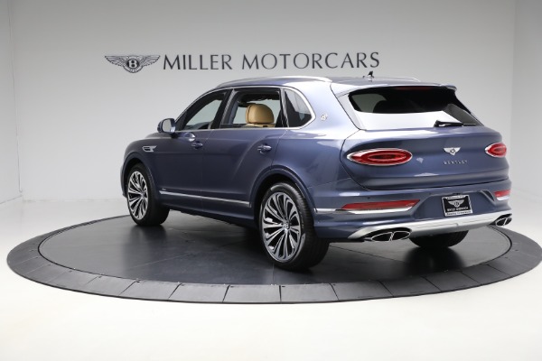 New 2025 Bentley Bentayga EWB Azure V8 for sale $302,555 at Bentley Greenwich in Greenwich CT 06830 5
