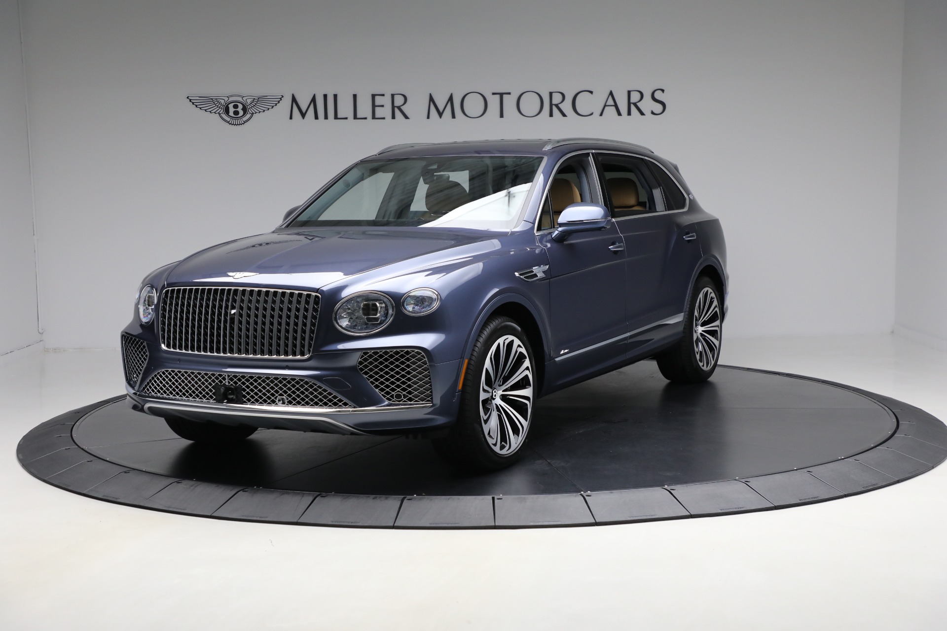 New 2025 Bentley Bentayga EWB Azure V8 for sale $302,555 at Bentley Greenwich in Greenwich CT 06830 1
