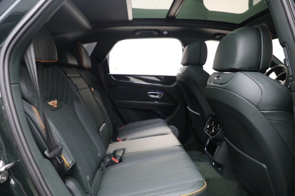 New 2025 Bentley Bentayga S Black Edition for sale $289,790 at Bentley Greenwich in Greenwich CT 06830 27