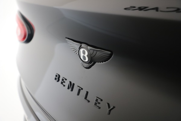 New 2025 Bentley Bentayga S Black Edition for sale $272,450 at Bentley Greenwich in Greenwich CT 06830 17