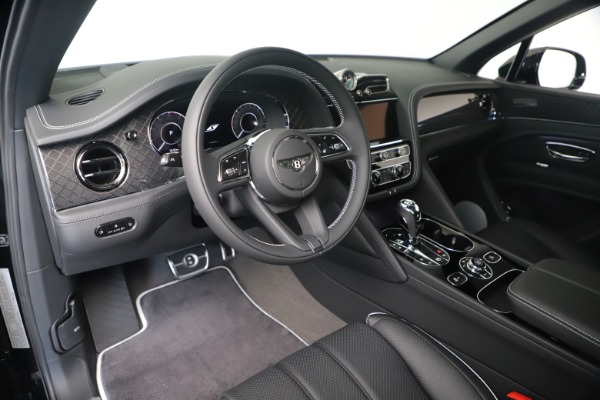 New 2025 Bentley Bentayga S Black Edition for sale $272,450 at Bentley Greenwich in Greenwich CT 06830 18