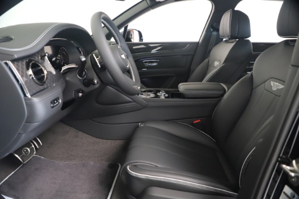 New 2025 Bentley Bentayga S Black Edition for sale $272,450 at Bentley Greenwich in Greenwich CT 06830 19