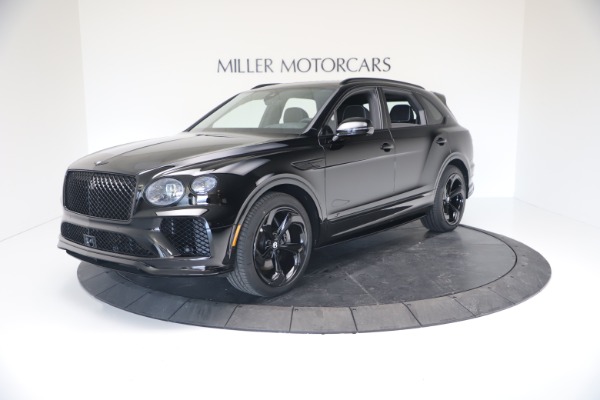 New 2025 Bentley Bentayga V8 | Greenwich, CT