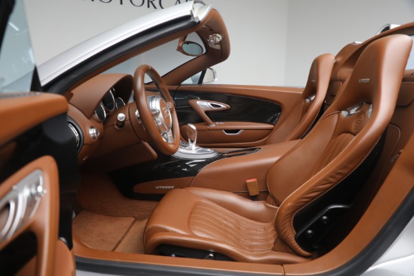 Used 2015 Bugatti Veyron 16.4 Grand Sport Vitesse for sale Call for price at Bentley Greenwich in Greenwich CT 06830 13