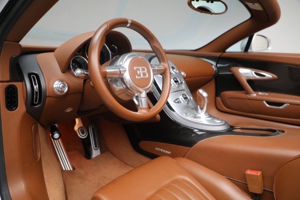 Used 2015 Bugatti Veyron 16.4 Grand Sport Vitesse for sale Call for price at Bentley Greenwich in Greenwich CT 06830 15