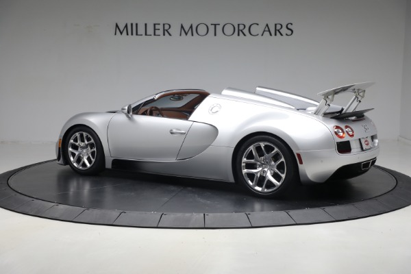 Used 2015 Bugatti Veyron 16.4 Grand Sport Vitesse for sale Call for price at Bentley Greenwich in Greenwich CT 06830 4