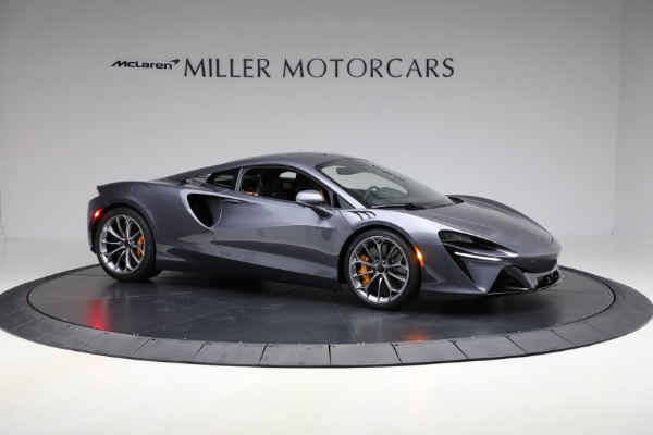 Used 2025 McLaren Artura Vision for sale $292,398 at Bentley Greenwich in Greenwich CT 06830 10