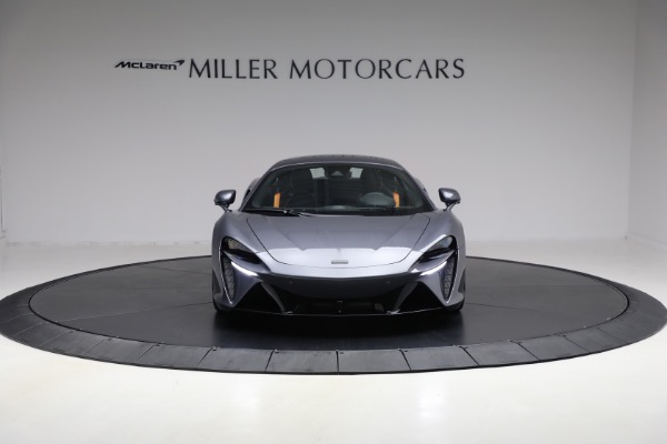 Used 2025 McLaren Artura Vision for sale $292,398 at Bentley Greenwich in Greenwich CT 06830 12