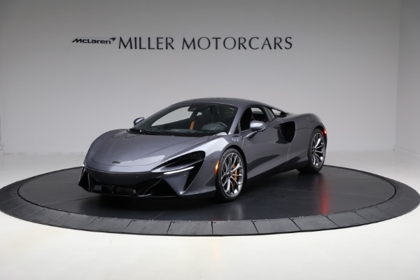 Used 2025 McLaren Artura Vision for sale $292,398 at Bentley Greenwich in Greenwich CT 06830 1