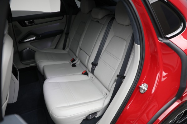 Used 2023 Porsche Cayenne Turbo S E-Hybrid Coupe for sale Sold at Bentley Greenwich in Greenwich CT 06830 23