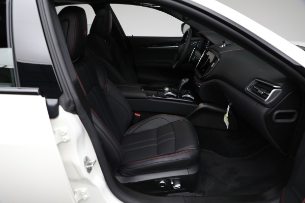 New 2024 Maserati Ghibli Modena Ultima Q4 for sale $86,294 at Bentley Greenwich in Greenwich CT 06830 15