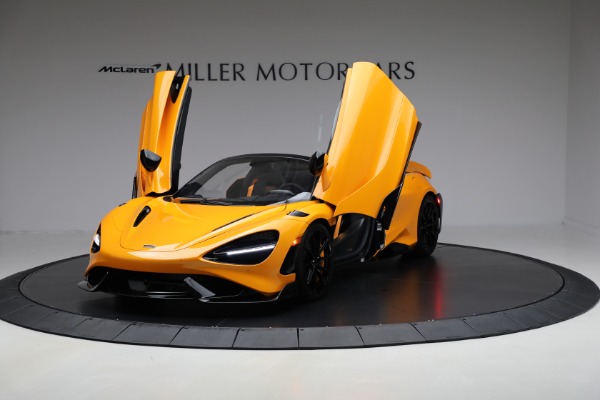 Used 2022 McLaren 765LT Spider for sale $539,900 at Bentley Greenwich in Greenwich CT 06830 23