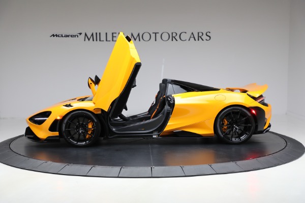 Used 2022 McLaren 765LT Spider for sale $539,900 at Bentley Greenwich in Greenwich CT 06830 24