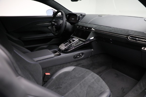 New 2025 Aston Martin Vantage for sale $225,900 at Bentley Greenwich in Greenwich CT 06830 20