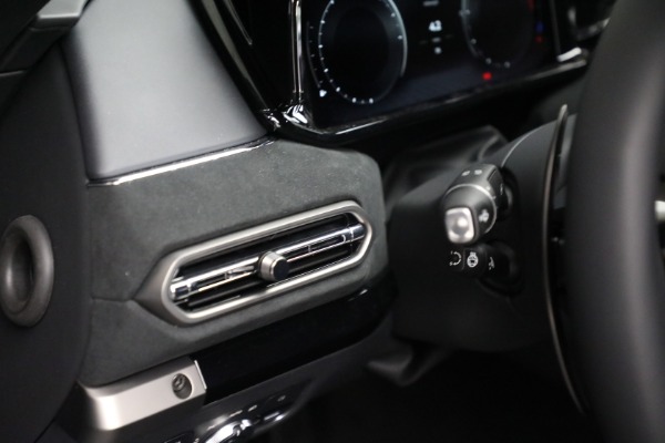 New 2025 Aston Martin Vantage for sale $225,900 at Bentley Greenwich in Greenwich CT 06830 23