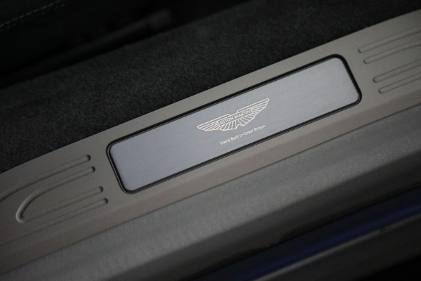 New 2025 Aston Martin Vantage for sale $225,900 at Bentley Greenwich in Greenwich CT 06830 26