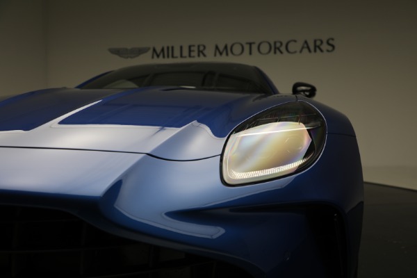 New 2025 Aston Martin Vantage for sale $225,900 at Bentley Greenwich in Greenwich CT 06830 28