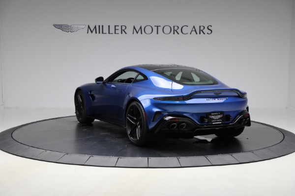 New 2025 Aston Martin Vantage for sale $225,900 at Bentley Greenwich in Greenwich CT 06830 5