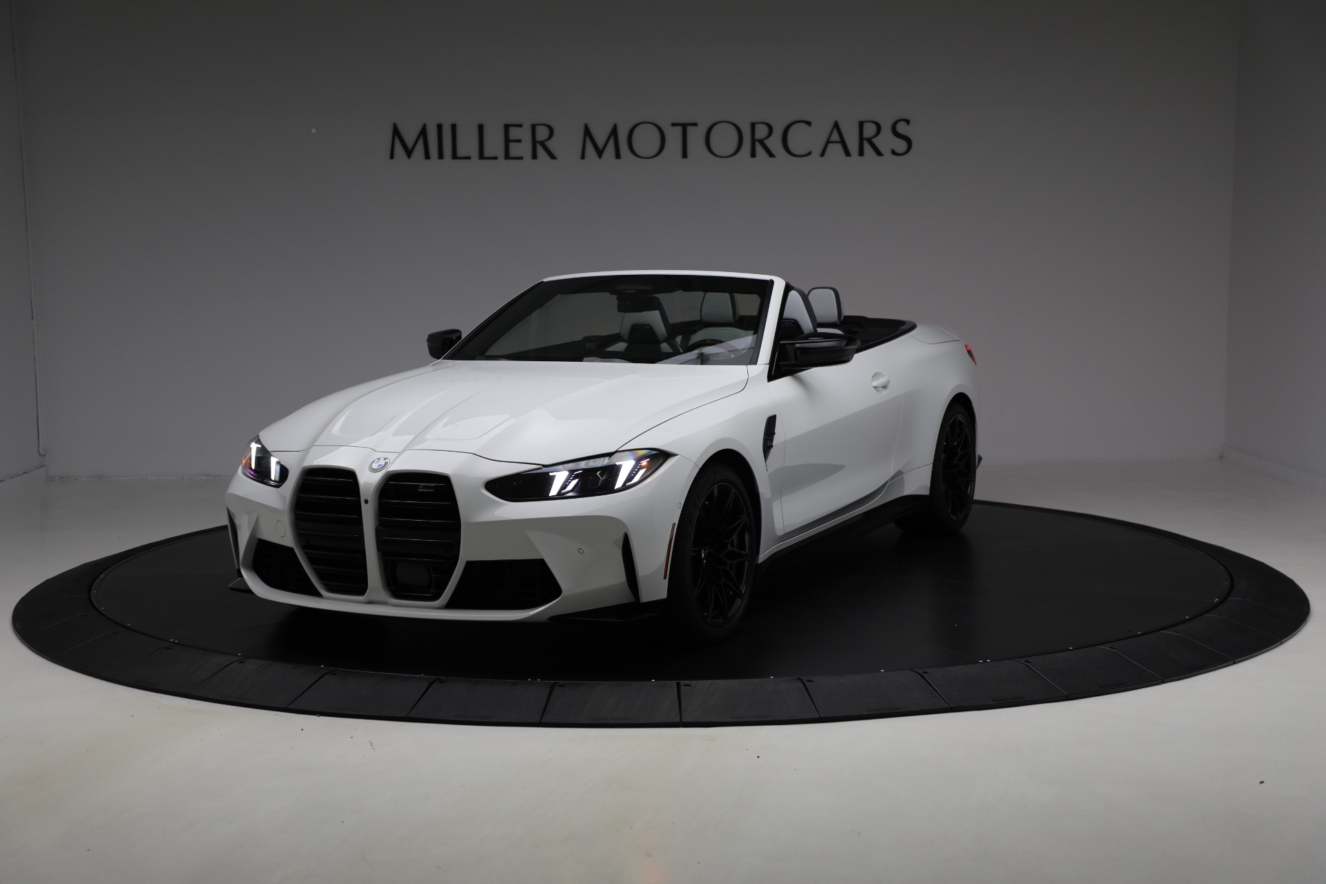 Used 2025 BMW M4 Competition xDrive for sale Sold at Bentley Greenwich in Greenwich CT 06830 1