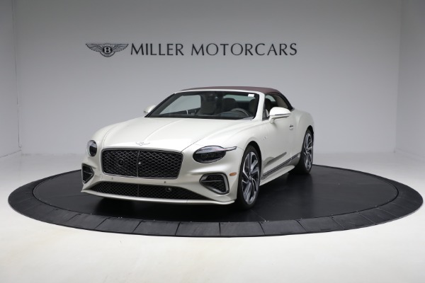 New 2025 Bentley Continental GTC Speed for sale $390,250 at Bentley Greenwich in Greenwich CT 06830 11