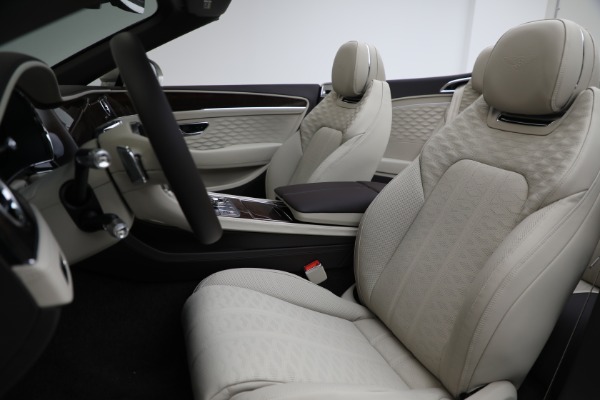 New 2025 Bentley Continental GTC Speed for sale $390,250 at Bentley Greenwich in Greenwich CT 06830 28