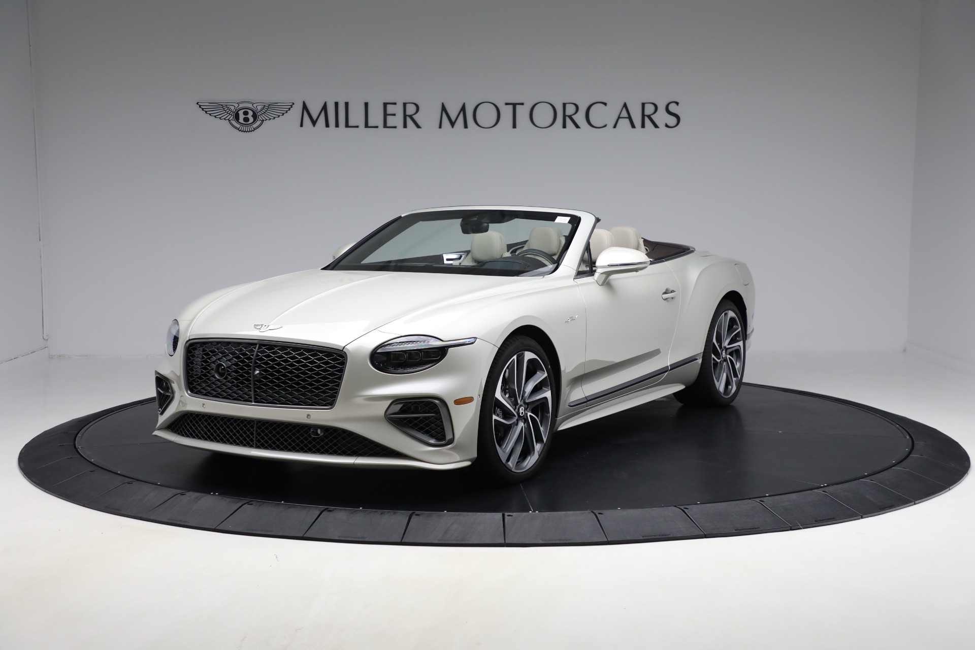 New 2025 Bentley Continental GTC Speed for sale $390,250 at Bentley Greenwich in Greenwich CT 06830 1