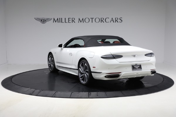 New 2025 Bentley Continental GTC Speed for sale $375,885 at Bentley Greenwich in Greenwich CT 06830 16
