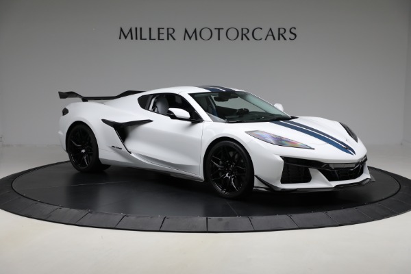 Used 2025 Chevrolet Corvette Z06 for sale Sold at Bentley Greenwich in Greenwich CT 06830 18