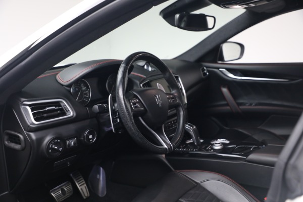 Used 2022 Maserati Ghibli Modena Q4 for sale $37,900 at Bentley Greenwich in Greenwich CT 06830 14