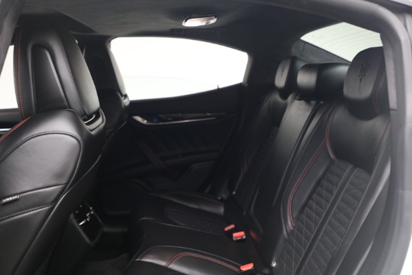 Used 2022 Maserati Ghibli Modena Q4 for sale $37,900 at Bentley Greenwich in Greenwich CT 06830 17
