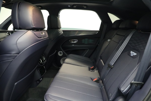 New 2025 Bentley Bentayga Azure V8 for sale $245,900 at Bentley Greenwich in Greenwich CT 06830 20