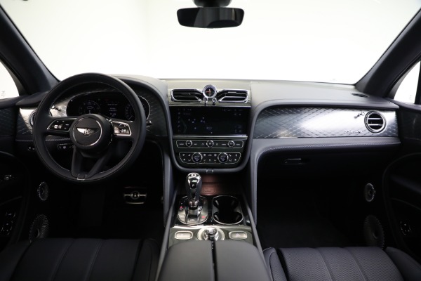 New 2025 Bentley Bentayga Azure V8 for sale $245,900 at Bentley Greenwich in Greenwich CT 06830 22