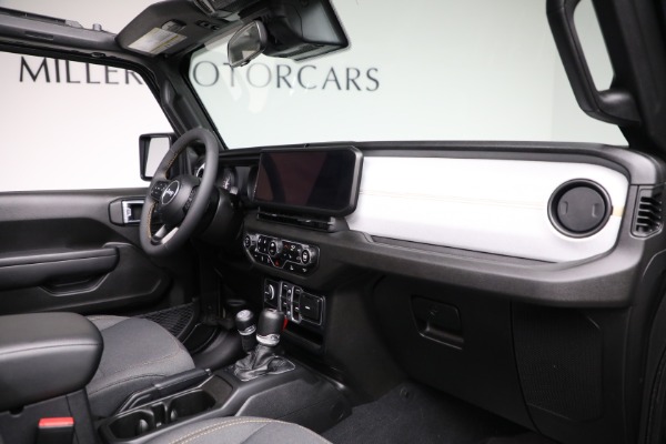 Used 2024 Jeep Wrangler Sport S for sale $39,900 at Bentley Greenwich in Greenwich CT 06830 15