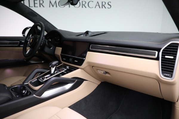 Used 2023 Porsche Cayenne Turbo Coupe for sale Sold at Bentley Greenwich in Greenwich CT 06830 17