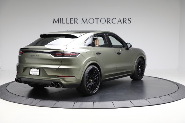 Used 2023 Porsche Cayenne Turbo Coupe for sale Sold at Bentley Greenwich in Greenwich CT 06830 7