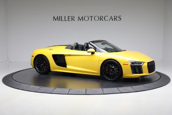 Used 2018 Audi R8 5.2 quattro V10 Spyder for sale $135,900 at Bentley Greenwich in Greenwich CT 06830 10