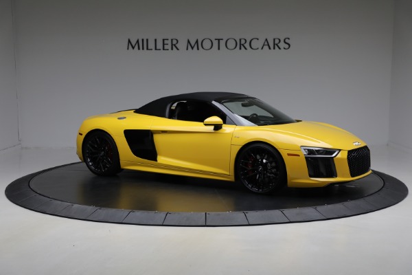 Used 2018 Audi R8 5.2 quattro V10 Spyder for sale $135,900 at Bentley Greenwich in Greenwich CT 06830 23