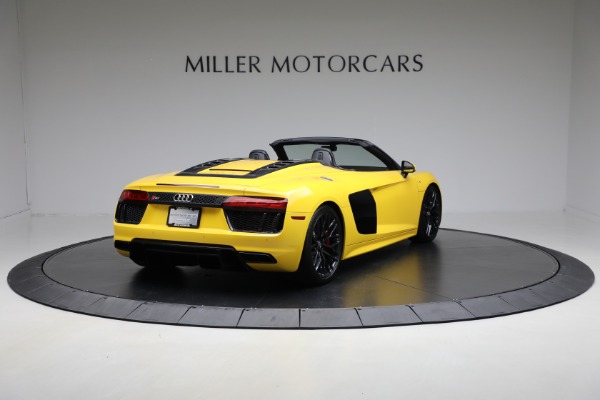 Used 2018 Audi R8 5.2 quattro V10 Spyder for sale $135,900 at Bentley Greenwich in Greenwich CT 06830 7