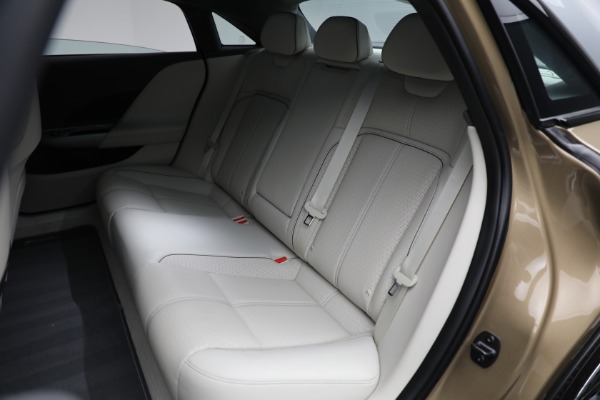 Used 2022 Lucid Air Dream Edition Performance for sale Sold at Bentley Greenwich in Greenwich CT 06830 14