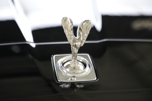 Used 2021 Rolls-Royce Cullinan for sale $265,900 at Bentley Greenwich in Greenwich CT 06830 24