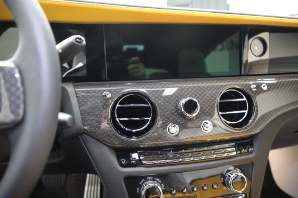 Used 2025 Rolls-Royce Black Badge Spectre for sale $459,900 at Bentley Greenwich in Greenwich CT 06830 19