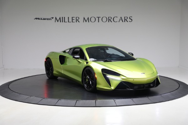 Used 2024 McLaren Artura TechLux for sale $191,900 at Bentley Greenwich in Greenwich CT 06830 11