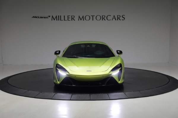 Used 2024 McLaren Artura TechLux for sale $191,900 at Bentley Greenwich in Greenwich CT 06830 12