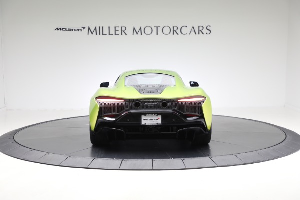 Used 2024 McLaren Artura TechLux for sale $191,900 at Bentley Greenwich in Greenwich CT 06830 6