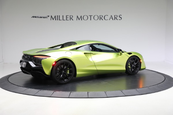 Used 2024 McLaren Artura TechLux for sale $191,900 at Bentley Greenwich in Greenwich CT 06830 8