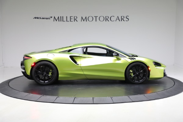 Used 2024 McLaren Artura TechLux for sale $191,900 at Bentley Greenwich in Greenwich CT 06830 9